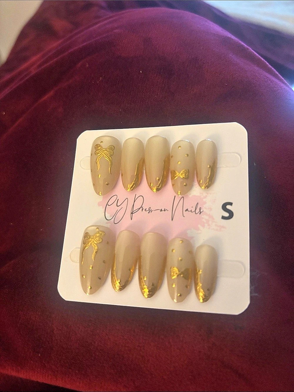 CY Press-on Nails GYP Press-On Nails Gold Floral Press-On Nails NWT